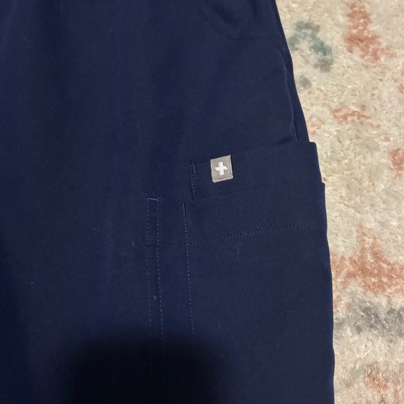 Womens FIGS navy blue high waisted Uman jogger scrub pants size 3XL - Picture 3 of 6